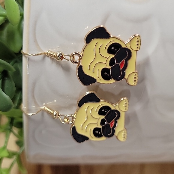 PUG CHARM EARRINGS - Picture 4 of 6